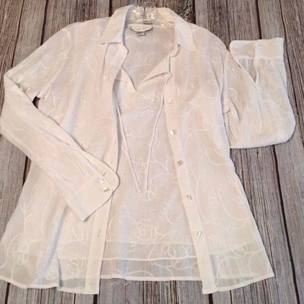 Judith Hart Collection 2-Piece Embroidered Top S8